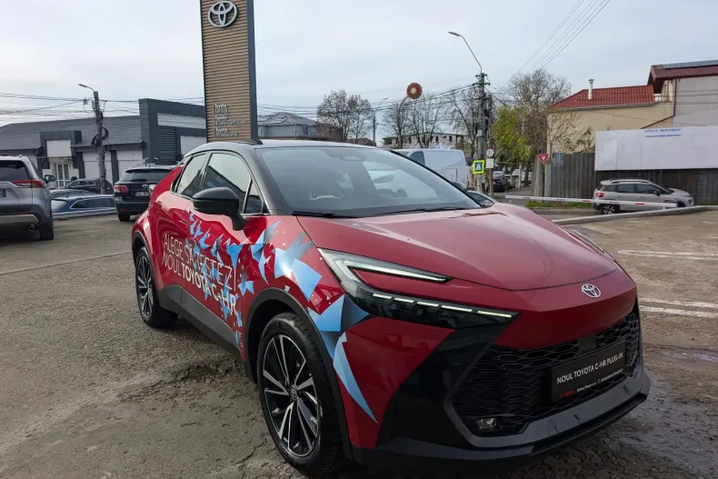 Toyota C-HR din 2024 cu 11.550 km - oferta TOY153898 - foto 1
