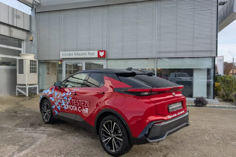Toyota C-HR din 2024 cu 11.550 km - oferta TOY153898 - foto 6