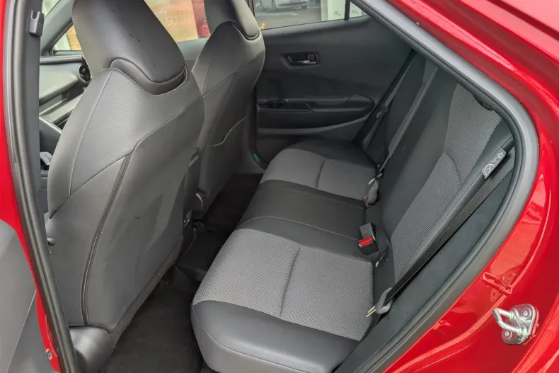 Toyota C-HR din 2024 cu 11.550 km - oferta TOY153898 - foto 15