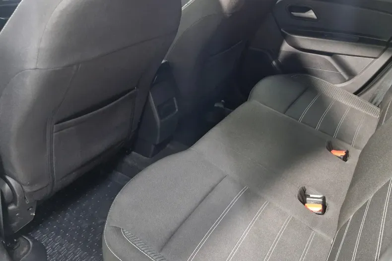 Dacia Duster din 2023 cu 54.961 km - oferta DAC153903 - foto 8