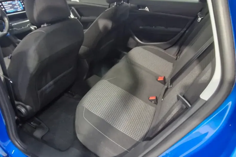 Peugeot 308 din 2020 cu 32.218 km - oferta PEU153905 - foto 18