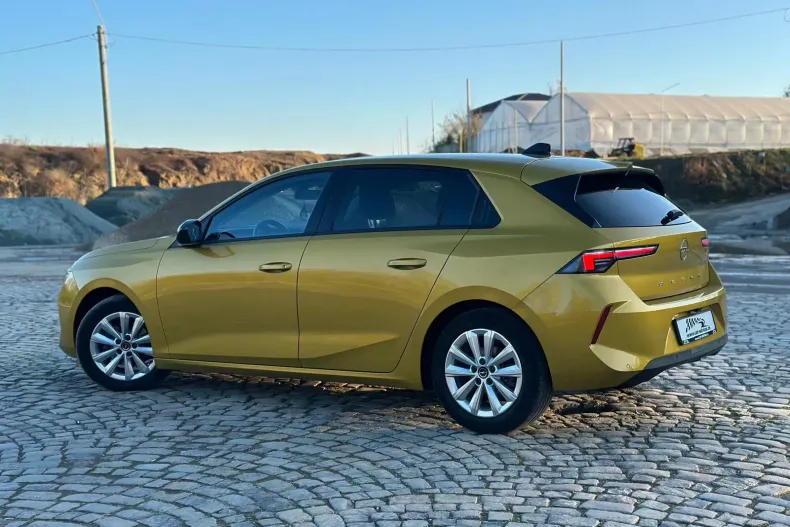Opel Astra din 2023 cu 71.000 km - oferta OPE153907 - foto 4