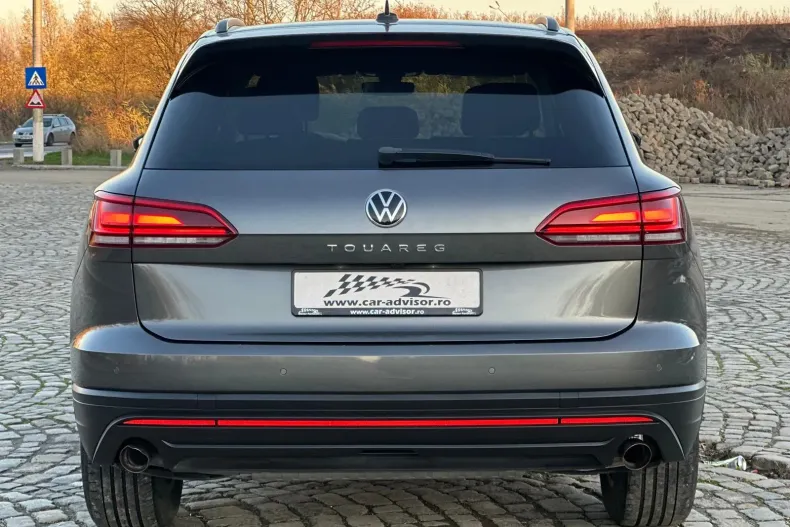 Volkswagen Touareg din 2023 cu 106.000 km - oferta VOL153908 - foto 12