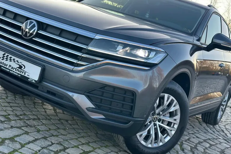 Volkswagen Touareg din 2023 cu 106.000 km - oferta VOL153908 - foto 15