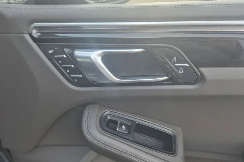 Porsche Macan din 2019 cu 53.900 km - oferta POR153909 - foto 31