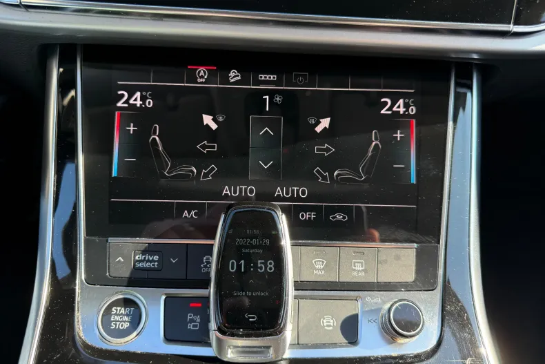 Audi Q8 din 2022 cu 179.000 km - oferta AUD153911 - foto 15