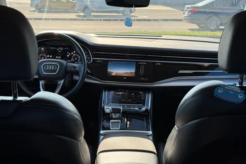 Audi Q8 din 2022 cu 179.000 km - oferta AUD153911 - foto 28