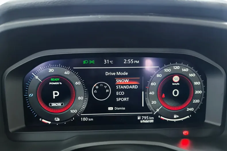 Nissan X-Trail din 2025 cu 11.300 km - oferta NIS153915 - foto 10