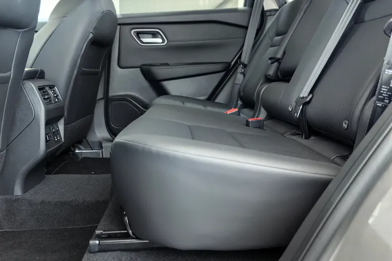 Nissan X-Trail din 2025 cu 11.300 km - oferta NIS153915 - foto 13