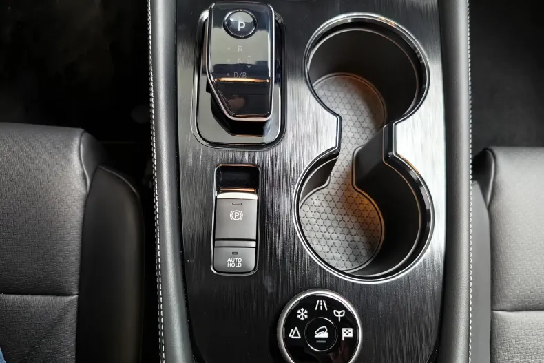 Nissan X-Trail din 2025 cu 11.300 km - oferta NIS153915 - foto 15