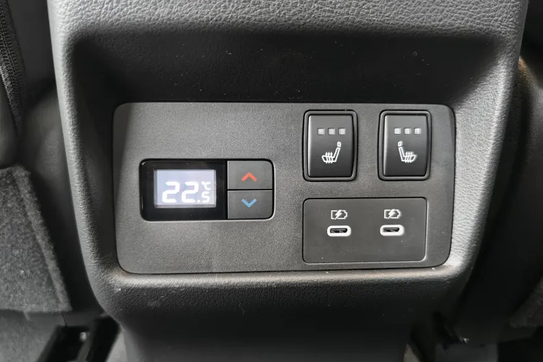 Nissan X-Trail din 2025 cu 11.300 km - oferta NIS153915 - foto 25