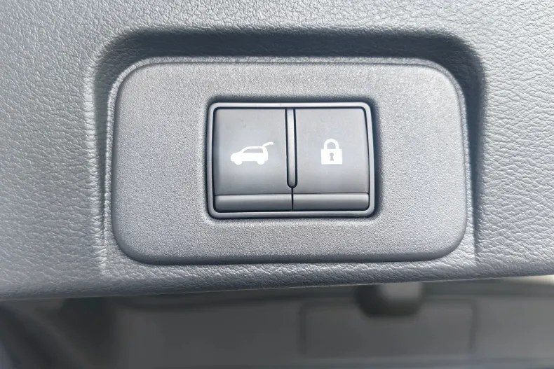 Nissan X-Trail din 2025 cu 11.300 km - oferta NIS153915 - foto 27