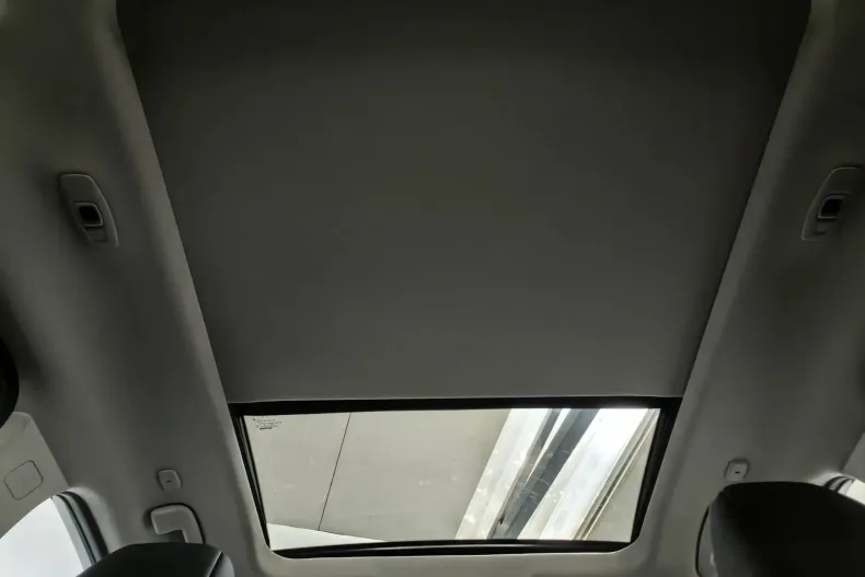 Nissan X-Trail din 2025 cu 11.300 km - oferta NIS153915 - foto 34