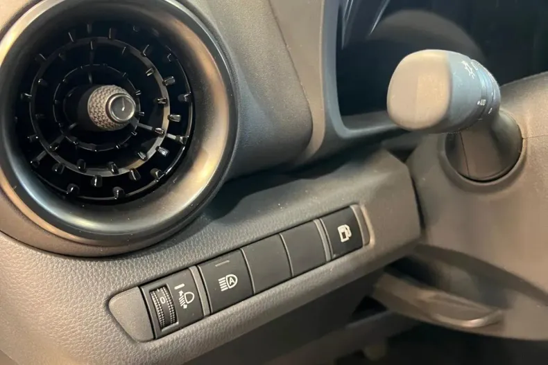 Toyota C-HR din 2025 cu 0 km - oferta TOY153917 - foto 19