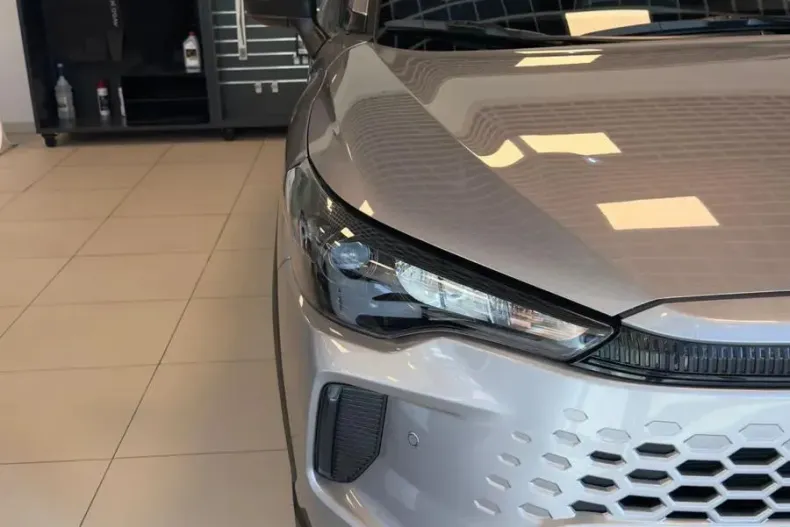 Toyota Corolla din 2025 cu 0 km - oferta TOY153919 - foto 29