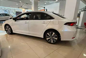 Toyota Corolla din 2025 - oferta TOY153920