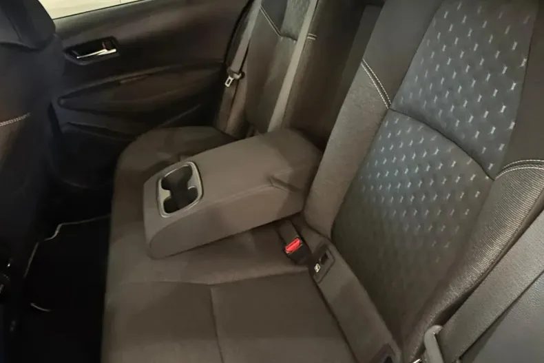 Toyota Corolla din 2025 cu 0 km - oferta TOY153920 - foto 5