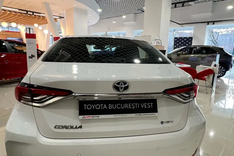 Toyota Corolla din 2025 cu 0 km - oferta TOY153921 - foto 16
