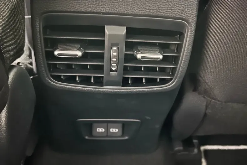 Toyota Corolla din 2025 cu 0 km - oferta TOY153921 - foto 20