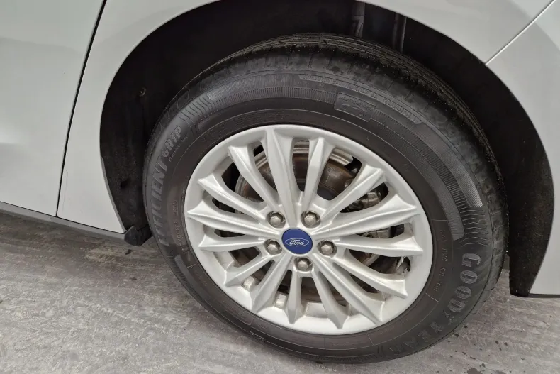 Ford Focus din 2021 cu 90.000 km - oferta FOR153930 - foto 13