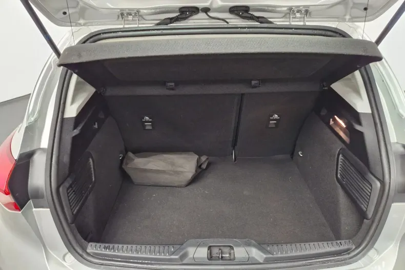 Ford Focus din 2021 cu 90.000 km - oferta FOR153930 - foto 14