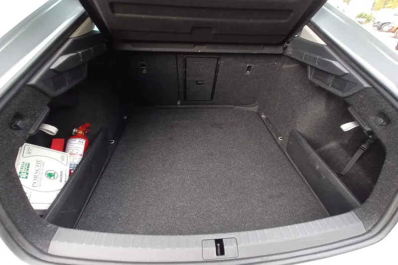 Skoda Octavia din 2023 cu 50.855 km - oferta SKO153932 - foto 27