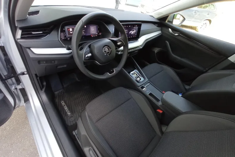 Skoda Octavia din 2024 cu 6.494 km - oferta SKO153933 - foto 15