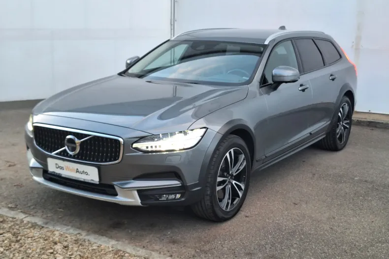 Volvo V90 din 2020 cu 119.750 km - oferta VOL153934 - foto 2