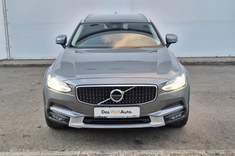 Volvo V90 din 2020 cu 119.750 km - oferta VOL153934 - foto 3