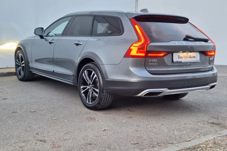 Volvo V90 din 2020 cu 119.750 km - oferta VOL153934 - foto 11
