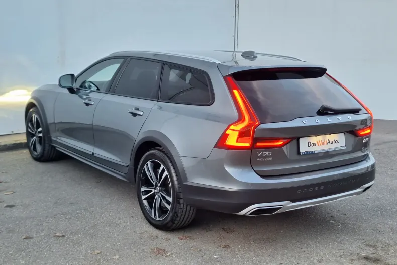 Volvo V90 din 2020 cu 119.750 km - oferta VOL153934 - foto 12