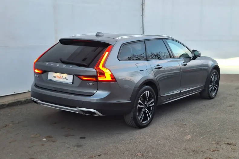 Volvo V90 din 2020 cu 119.750 km - oferta VOL153934 - foto 16