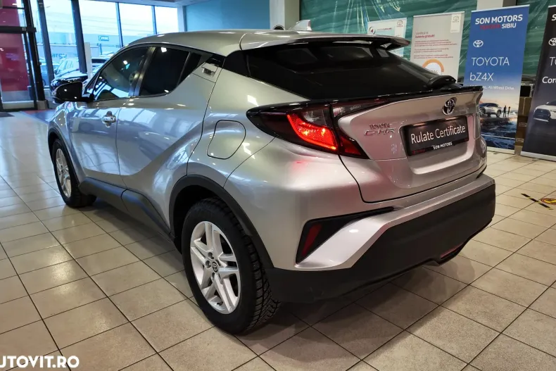 Toyota C-HR din 2022 cu 102.800 km - oferta TOY153946 - foto 4
