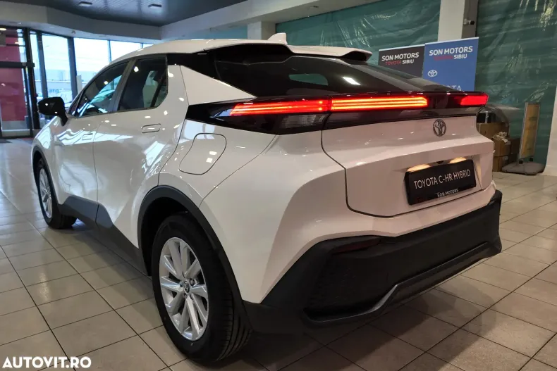 Toyota C-HR din 2025 cu 2 km - oferta TOY153947 - foto 6