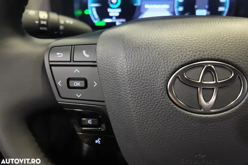 Toyota C-HR din 2025 cu 2 km - oferta TOY153947 - foto 13
