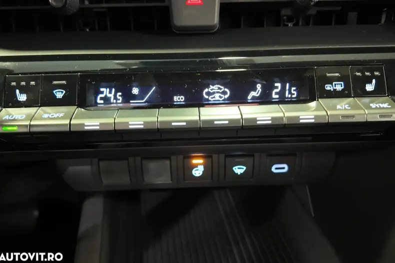 Toyota C-HR din 2025 cu 2 km - oferta TOY153947 - foto 22