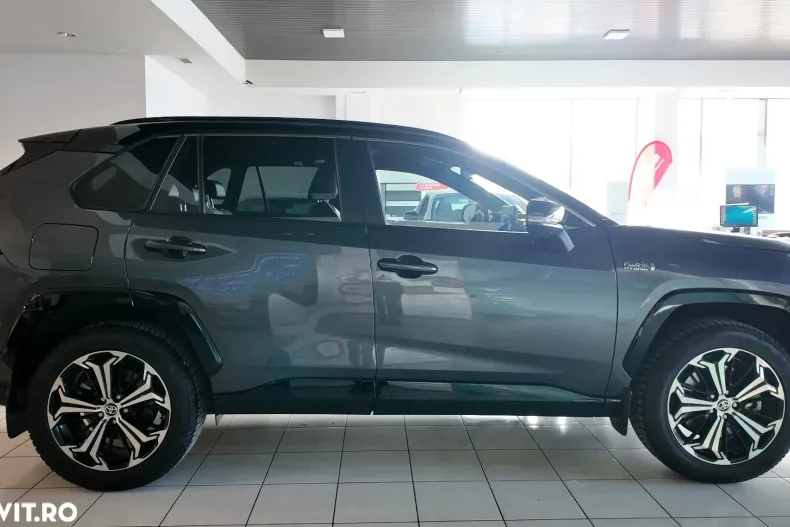 Toyota RAV4 din 2023 cu 34.200 km - oferta TOY153948 - foto 7