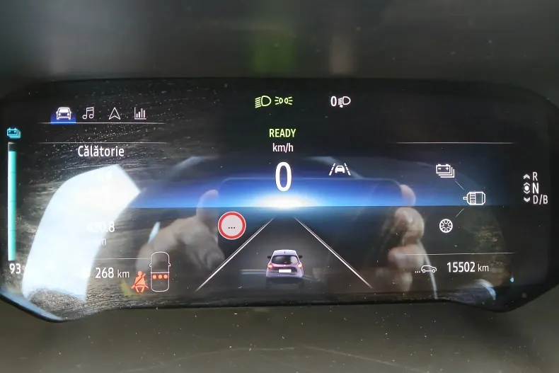 Renault ZOE din 2020 cu 15.502 km - oferta REN153953 - foto 5