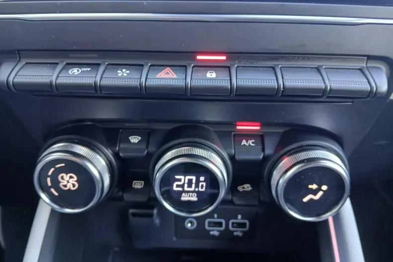 Renault Clio din 2023 cu 5.183 km - oferta REN153955 - foto 10