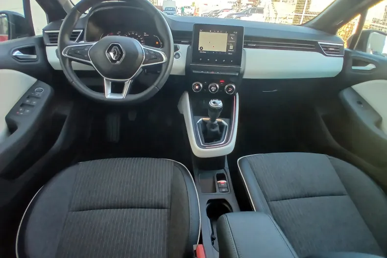 Renault Clio din 2023 cu 5.183 km - oferta REN153955 - foto 15