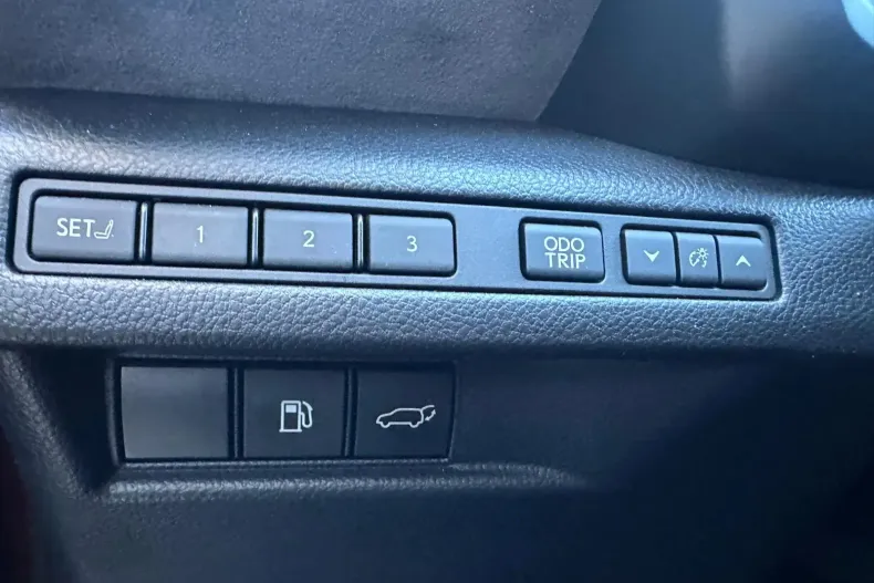 Lexus LBX din 2024 cu 13.350 km - oferta LEX153957 - foto 11