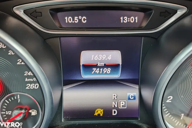 Mercedes-Benz GLA din 2019 cu 74.198 km - oferta MER153960 - foto 13