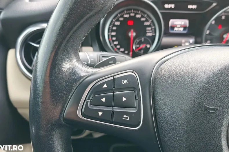 Mercedes-Benz GLA din 2019 cu 74.198 km - oferta MER153960 - foto 14