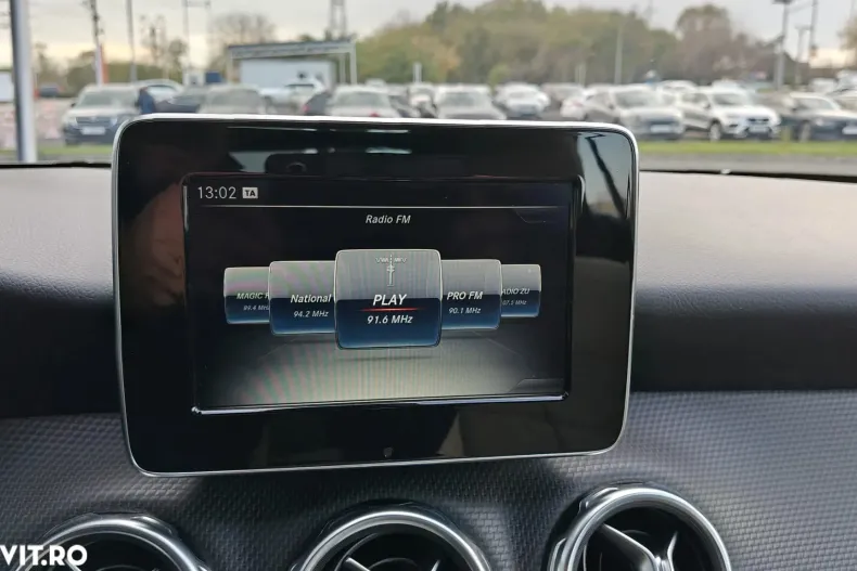 Mercedes-Benz GLA din 2019 cu 74.198 km - oferta MER153960 - foto 19