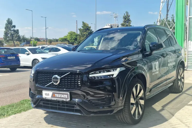 Volvo XC90 din 2024 cu 16.866 km - oferta VOL153962 - foto 1