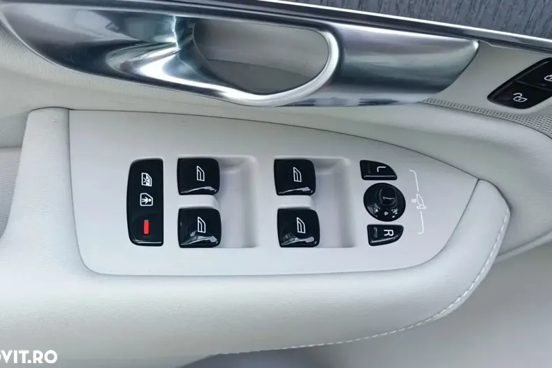 Volvo XC90 din 2024 cu 16.866 km - oferta VOL153962 - foto 9