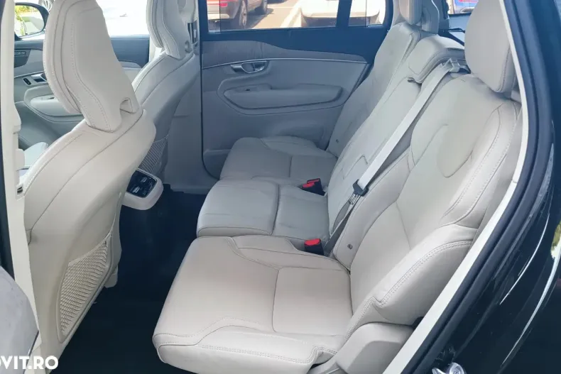 Volvo XC90 din 2024 cu 16.866 km - oferta VOL153962 - foto 33