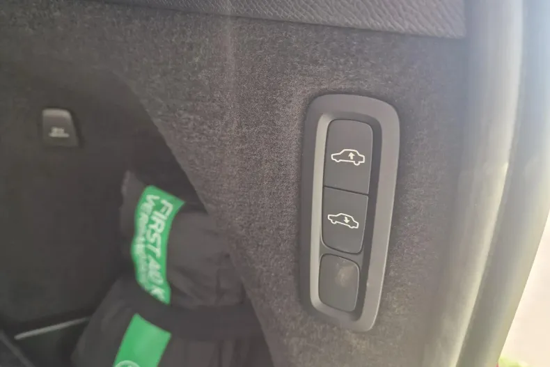 Volvo XC90 din 2024 cu 16.866 km - oferta VOL153962 - foto 37