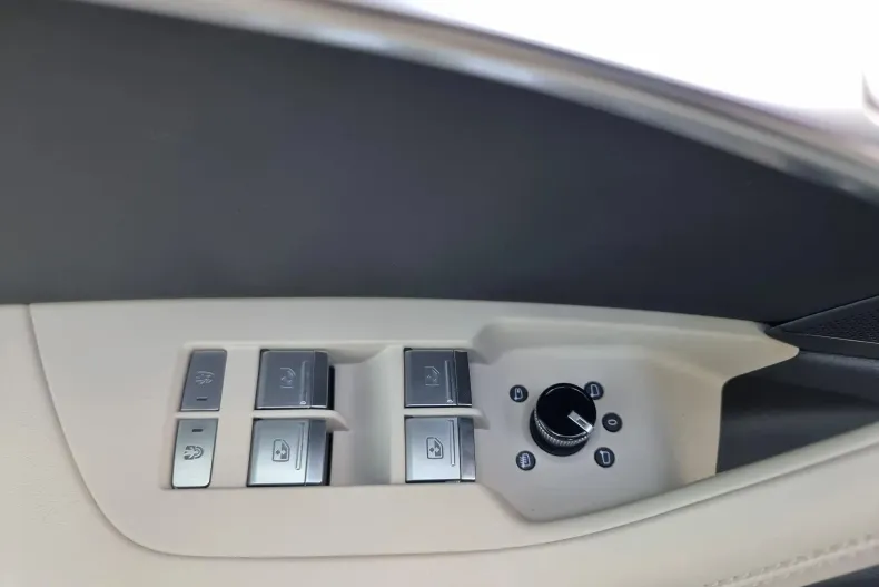 Audi A6 Allroad din 2020 cu 134.278 km - oferta AUD153963 - foto 8