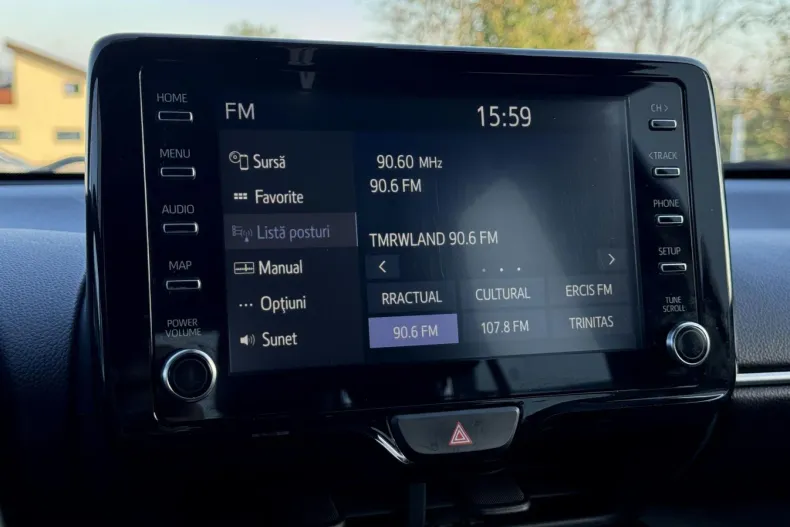 Toyota Yaris Cross din 2022 cu 30.897 km - oferta TOY153967 - foto 13